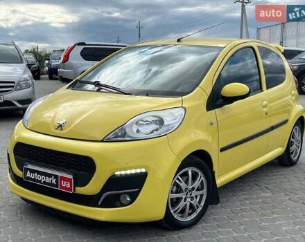 Желтый Пежо 107, объемом двигателя 1 л и пробегом 137 тыс. км за 6390 $, фото 1 на Automoto.ua