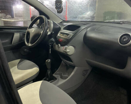 Сірий Пежо 107, об'ємом двигуна 1 л та пробігом 178 тис. км за 4300 $, фото 9 на Automoto.ua