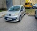 Серый Пежо 107, объемом двигателя 1 л и пробегом 90 тыс. км за 3000 $, фото 1 на Automoto.ua