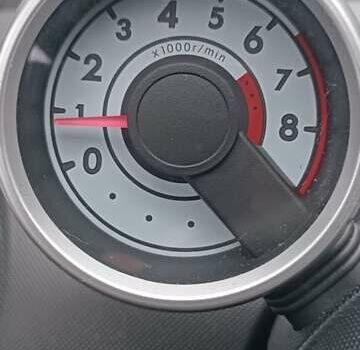 Серый Пежо 107, объемом двигателя 0.98 л и пробегом 148 тыс. км за 4000 $, фото 4 на Automoto.ua