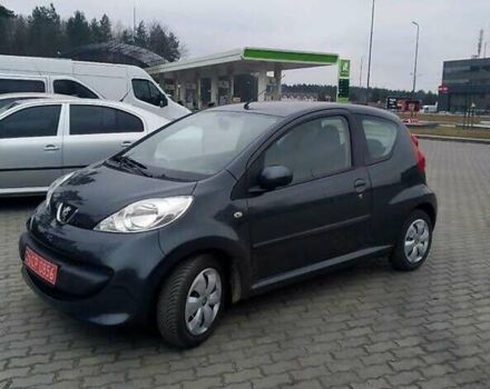 Серый Пежо 107, объемом двигателя 1 л и пробегом 112 тыс. км за 4200 $, фото 2 на Automoto.ua