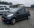 Серый Пежо 107, объемом двигателя 1 л и пробегом 112 тыс. км за 4200 $, фото 2 на Automoto.ua
