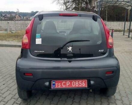 Серый Пежо 107, объемом двигателя 1 л и пробегом 112 тыс. км за 4200 $, фото 3 на Automoto.ua