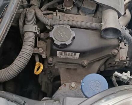 Серый Пежо 107, объемом двигателя 0.98 л и пробегом 148 тыс. км за 4000 $, фото 15 на Automoto.ua