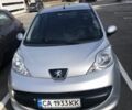 Серый Пежо 107, объемом двигателя 1 л и пробегом 73 тыс. км за 5700 $, фото 1 на Automoto.ua