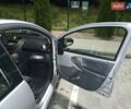 Серый Пежо 107, объемом двигателя 1 л и пробегом 154 тыс. км за 3299 $, фото 13 на Automoto.ua