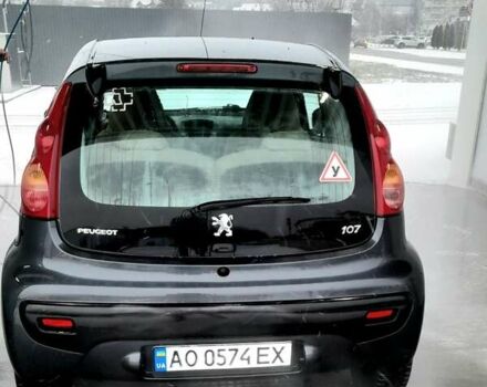 Сірий Пежо 107, об'ємом двигуна 1 л та пробігом 150 тис. км за 3600 $, фото 3 на Automoto.ua