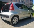 Сірий Пежо 107, об'ємом двигуна 1 л та пробігом 166 тис. км за 4499 $, фото 1 на Automoto.ua