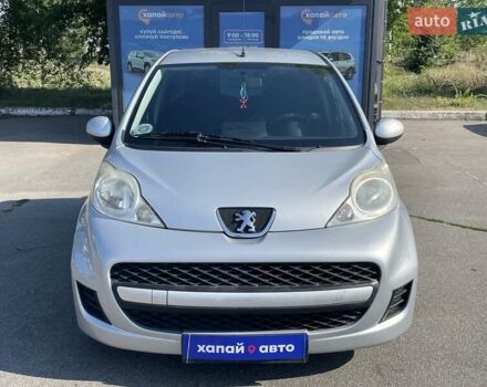 Сірий Пежо 107, об'ємом двигуна 1 л та пробігом 134 тис. км за 5000 $, фото 2 на Automoto.ua