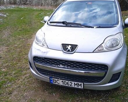 Сірий Пежо 107, об'ємом двигуна 1 л та пробігом 165 тис. км за 5500 $, фото 3 на Automoto.ua