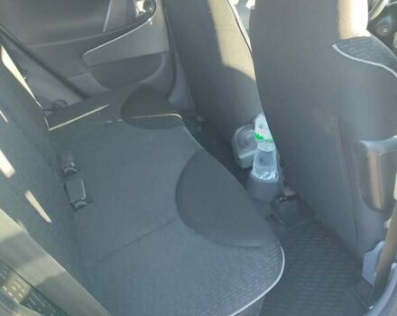 Сірий Пежо 107, об'ємом двигуна 1 л та пробігом 105 тис. км за 5300 $, фото 1 на Automoto.ua