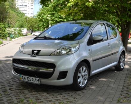 Серый Пежо 107, объемом двигателя 1 л и пробегом 146 тыс. км за 4700 $, фото 12 на Automoto.ua