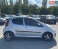 Сірий Пежо 107, об'ємом двигуна 1 л та пробігом 134 тис. км за 5000 $, фото 5 на Automoto.ua