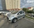 Серый Пежо 107, объемом двигателя 1 л и пробегом 157 тыс. км за 6400 $, фото 2 на Automoto.ua