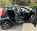 Серый Пежо 107, объемом двигателя 1 л и пробегом 159 тыс. км за 4200 $, фото 8 на Automoto.ua