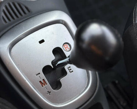 Серый Пежо 107, объемом двигателя 1 л и пробегом 187 тыс. км за 5500 $, фото 7 на Automoto.ua