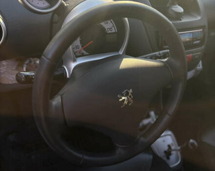 Серый Пежо 107, объемом двигателя 1 л и пробегом 187 тыс. км за 5500 $, фото 10 на Automoto.ua