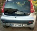 Серый Пежо 107, объемом двигателя 1 л и пробегом 75 тыс. км за 5800 $, фото 2 на Automoto.ua