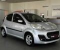 Серый Пежо 107, объемом двигателя 1 л и пробегом 136 тыс. км за 6090 $, фото 1 на Automoto.ua