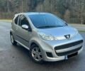 Серый Пежо 107, объемом двигателя 1 л и пробегом 210 тыс. км за 4200 $, фото 1 на Automoto.ua