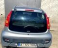 Серый Пежо 107, объемом двигателя 1 л и пробегом 87 тыс. км за 4600 $, фото 5 на Automoto.ua