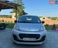 Серый Пежо 107, объемом двигателя 1 л и пробегом 76 тыс. км за 5200 $, фото 1 на Automoto.ua
