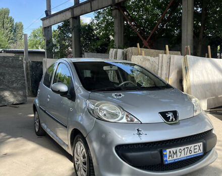 Сірий Пежо 107, об'ємом двигуна 1 л та пробігом 240 тис. км за 2800 $, фото 1 на Automoto.ua