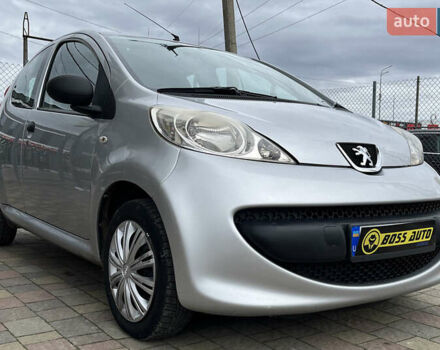 Сірий Пежо 107, об'ємом двигуна 1 л та пробігом 154 тис. км за 3500 $, фото 1 на Automoto.ua