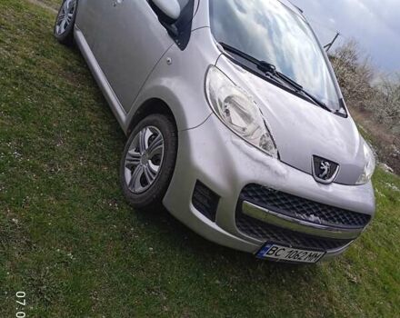 Сірий Пежо 107, об'ємом двигуна 1 л та пробігом 165 тис. км за 5500 $, фото 1 на Automoto.ua
