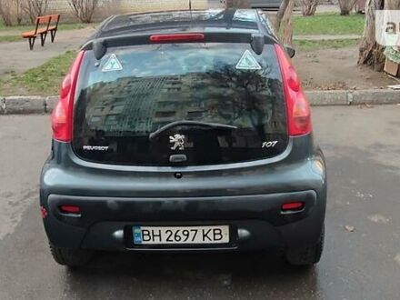 Пежо 107 2011 у Одесі на Automoto.ua Сірий Пежо 107, об'ємом двигуна 1 л та пробігом 59 тис. км за 5300 $, фото 1 на Automoto.ua