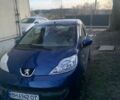 Синий Пежо 107, объемом двигателя 1 л и пробегом 150 тыс. км за 3000 $, фото 1 на Automoto.ua