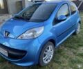 Синій Пежо 107, об'ємом двигуна 1 л та пробігом 169 тис. км за 4489 $, фото 1 на Automoto.ua