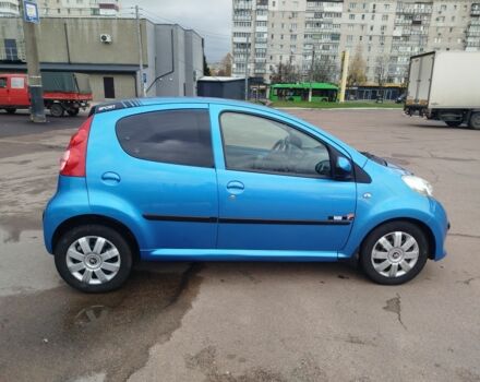 Синий Пежо 107, объемом двигателя 1 л и пробегом 128 тыс. км за 3650 $, фото 3 на Automoto.ua