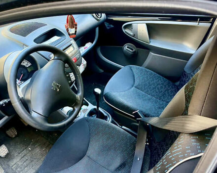 Синій Пежо 107, об'ємом двигуна 1 л та пробігом 155 тис. км за 5000 $, фото 3 на Automoto.ua