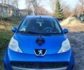 Синий Пежо 107, объемом двигателя 1 л и пробегом 120 тыс. км за 4150 $, фото 1 на Automoto.ua