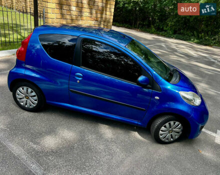 Синий Пежо 107, объемом двигателя 1 л и пробегом 190 тыс. км за 5555 $, фото 12 на Automoto.ua