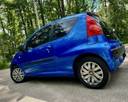 Синій Пежо 107, об'ємом двигуна 1 л та пробігом 186 тис. км за 5000 $, фото 3 на Automoto.ua