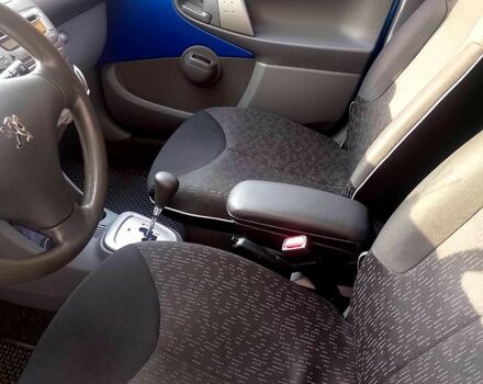 Синий Пежо 107, объемом двигателя 1 л и пробегом 180 тыс. км за 5500 $, фото 5 на Automoto.ua