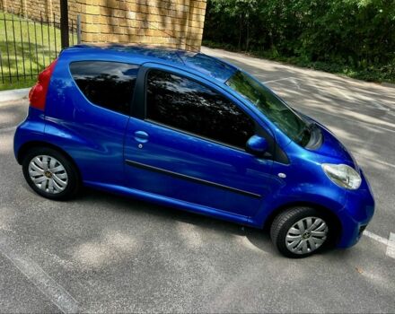 Синій Пежо 107, об'ємом двигуна 1 л та пробігом 186 тис. км за 5000 $, фото 5 на Automoto.ua