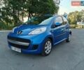 Синий Пежо 107, объемом двигателя 1 л и пробегом 145 тыс. км за 4200 $, фото 1 на Automoto.ua