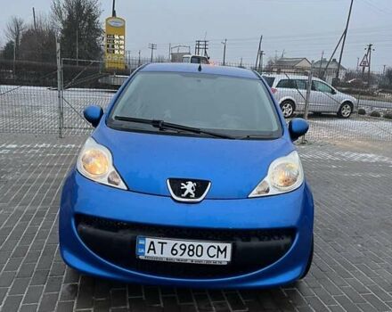 Синий Пежо 107, объемом двигателя 1 л и пробегом 300 тыс. км за 3400 $, фото 1 на Automoto.ua
