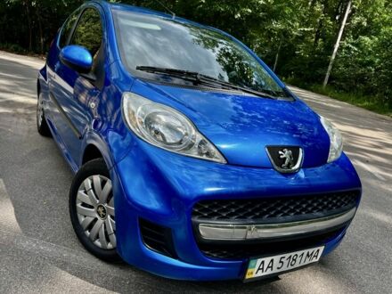 Пежо 107 2011 у Києві на Automoto.ua Синій Пежо 107, об'ємом двигуна 1 л та пробігом 186 тис. км за 5000 $, фото 1 на Automoto.ua