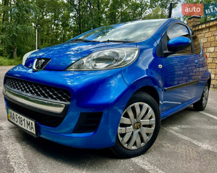 Синий Пежо 107, объемом двигателя 1 л и пробегом 190 тыс. км за 5555 $, фото 1 на Automoto.ua