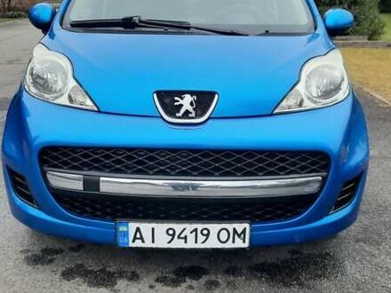 Синий Пежо 107, объемом двигателя 1 л и пробегом 81 тыс. км за 4200 $, фото 1 на Automoto.ua