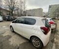 Білий Пежо 108, об'ємом двигуна 1 л та пробігом 130 тис. км за 8200 $, фото 4 на Automoto.ua