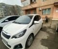 Белый Пежо 108, объемом двигателя 1 л и пробегом 130 тыс. км за 8200 $, фото 1 на Automoto.ua