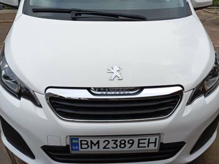 Пежо 108 2018 в Ромнах на Automoto.ua Белый Пежо 108, объемом двигателя 1 л и пробегом 38 тыс. км за 8200 $, фото 1 на Automoto.ua