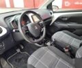 Пежо 108, объемом двигателя 1 л и пробегом 32 тыс. км за 10999 $, фото 6 на Automoto.ua