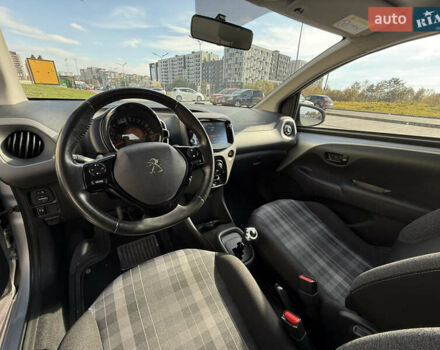 Сірий Пежо 108, об'ємом двигуна 1 л та пробігом 47 тис. км за 9250 $, фото 15 на Automoto.ua
