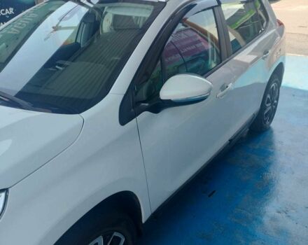 Белый Пежо 2008, объемом двигателя 1.2 л и пробегом 130 тыс. км за 6967 $, фото 7 на Automoto.ua